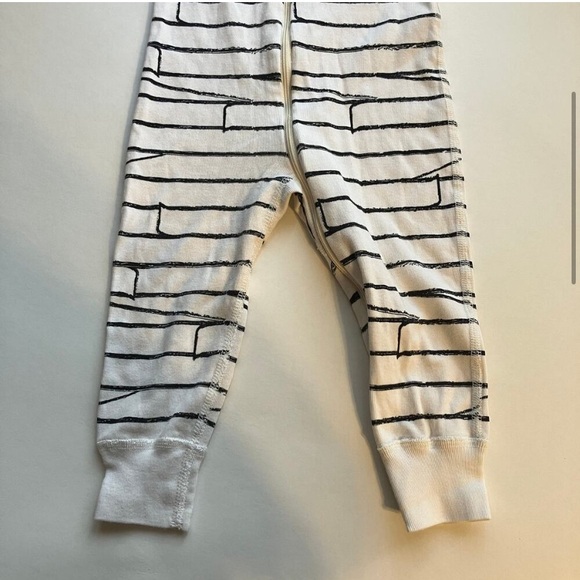 Hanna Andersson Sleeper Baby 2T White Halloween Mummy Zip One Piece Organic - Picture 3 of 5